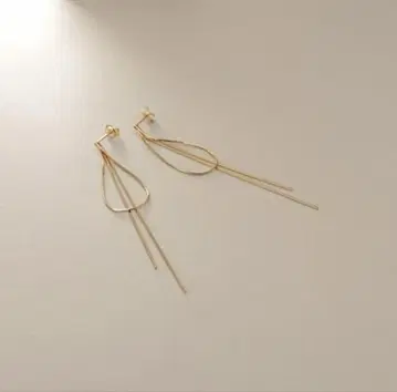 컨디션 최상 COCOSHNIK 10k 귀걸이