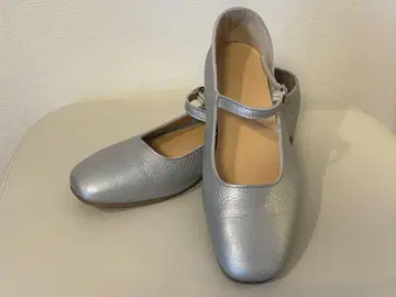 EN 키다리 아저씨 스트랩 펌프스 23.5cm