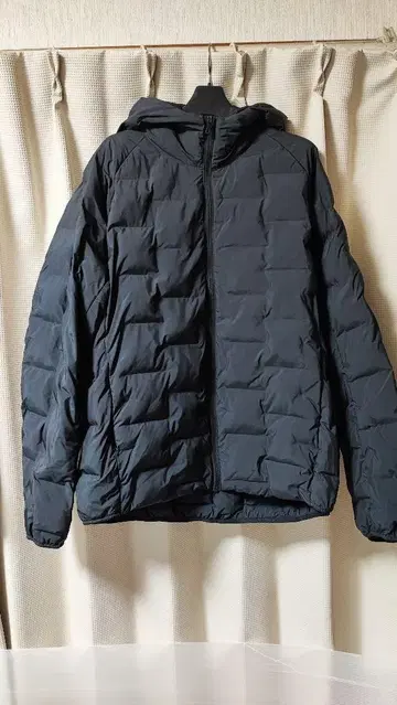 UNIQLO PUFFTECH 다운 자켓 XL 블랙 거의 새상품