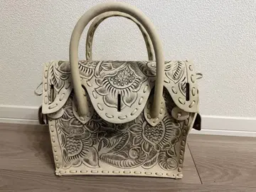 그레이스 콘티넨탈/카빙백 아이보리