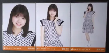 노기자카46 11thBD 라이브 기별 의상 토미사토 나오