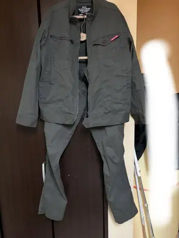작업복 상하의!