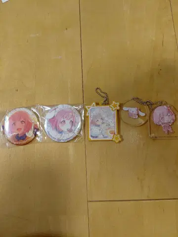 호우 에무 산리오 콜라보 굿즈 세트