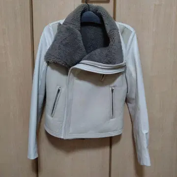 무스탕 가죽 숏 자켓
