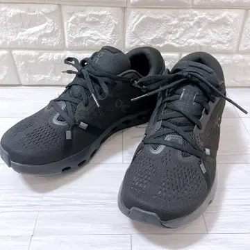 컨디션 최상 온 클라우드서퍼 블랙 26.0cm