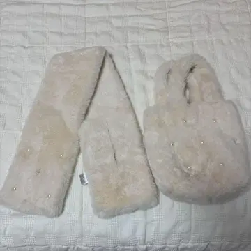아이보리 퍼 머플러 백 세트