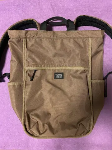 BEAMS DESIGN 브라운 백팩