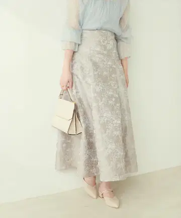 natural couture osono 플라워 자카드 스커트 베이지 M