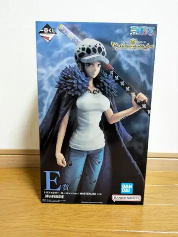 트라팔가 로 (체인지 ver.) 피규어 미개봉