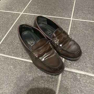 ENTRY 로퍼 브라운