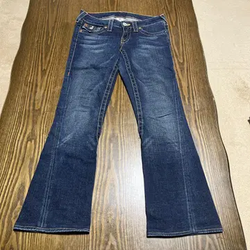 True Religion 부츠컷 데님 27