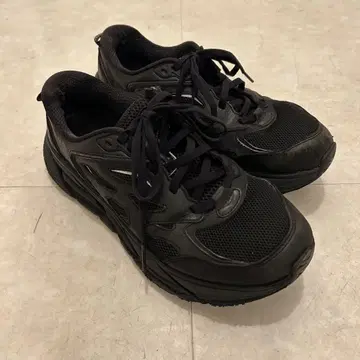 [ HOKA ONEONE ] 스니커즈 블랙