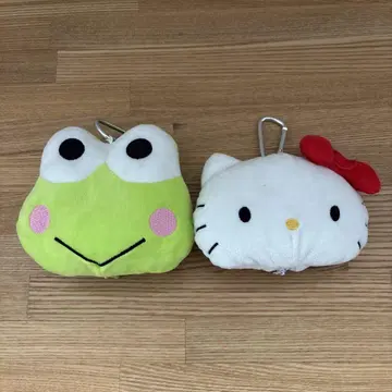 개구리와 헬로키티 봉제 인형 파우치