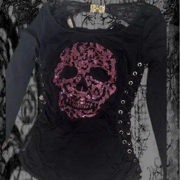 스컬 디자인 블랙 긴팔 상의 펑크 그런지 dia 계열