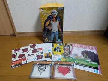 원피스 트라팔가 로 피규어 세트