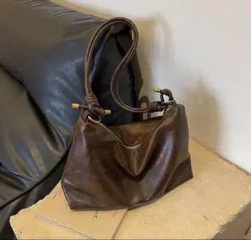 새상품급 quin5 숄더백 넛 호보백 10505 한국 잡화