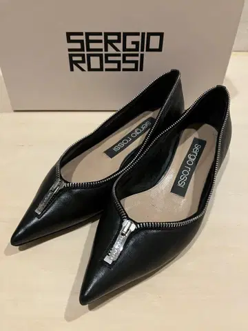 Sergio Rossi 블랙 플랫슈즈