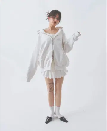 PELLICULE 땀 레이스 플리츠 스커트