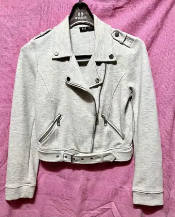 [ 새상품급 ] ZARA 라이더 자켓 맨투맨