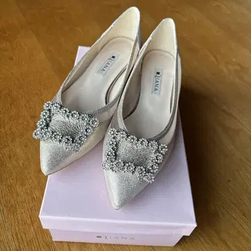 새상품 DIANA 핑크 골드 스틸레토 슈즈 23.5cm