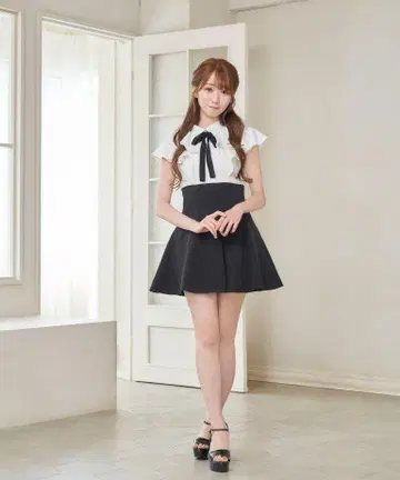 Rosemuse 로제뮤즈 플레어 스커트 팬츠
