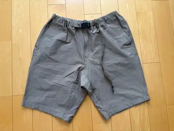애로우즈 별주 그라미치 x 코마츠마테레 숏팬츠
