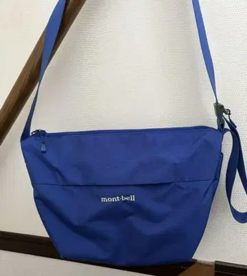 mont-bell 숄더백 파랑