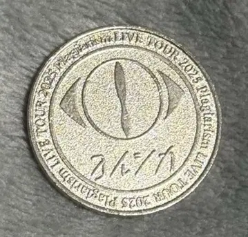 요루시카 도작 재연 2025 가챠 메달
