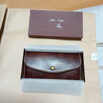 Ain Soph 브라운 가죽 장지갑