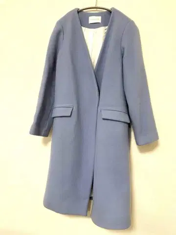 핑키앤다이안 라이트 블루 체스터 코트