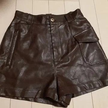 LAGUA GEM 브라운 숏팬츠 S