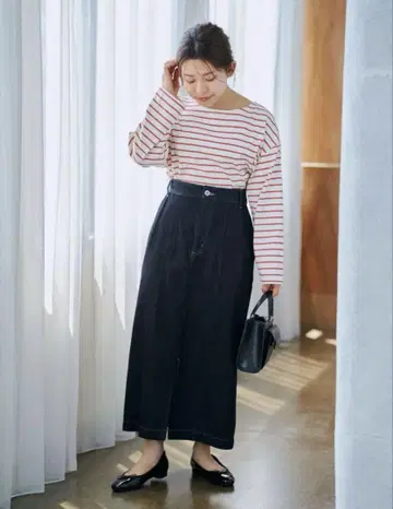 새상품 COHINA 코히나 패널 디자인 I 라인 데님 스커트