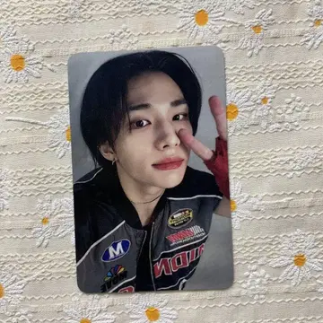 StrayKids 선공개 -STAR 2주차 현진 한정판 트레이딩 카드