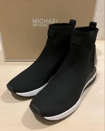 MICHAEL KORS 니트 하이컷 스니커즈