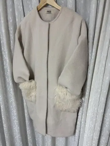 CHILLE ANAP 포켓 퍼 아우터