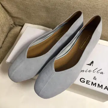새상품 Daniella & Gemma 다니엘라앤제마 천연 가죽 플랫슈즈
