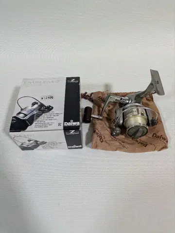 다이와 엠블럼 Z2500