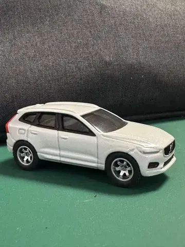 볼보 XC60 고무 타이어 호일 교환 개조