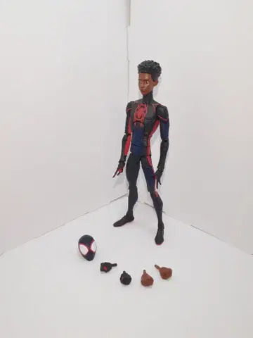 마블 레전드/Marvel legends 마일스 모랄레스 2