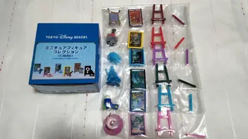 미니어처 피규어 컬렉션 디즈니 어트랙션 포스터