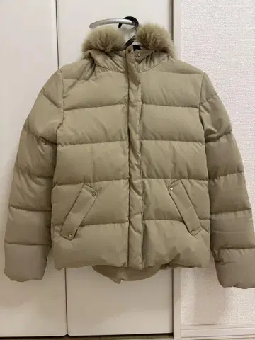 le.coeur blanc 후드 부착 다운 자켓 36