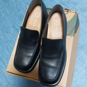 REFLET 블랙 로퍼 일본제