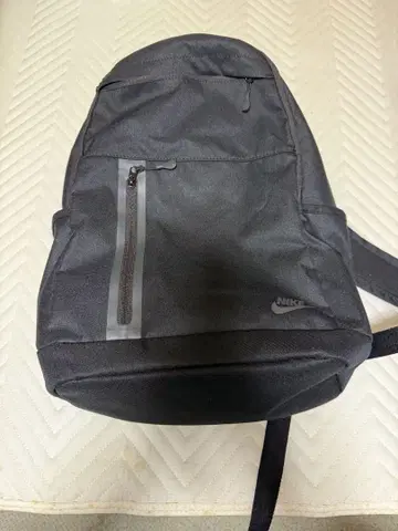 나이키 엘레멘탈 프리미엄