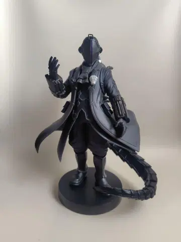 메이드 인 어비스 본드 피규어