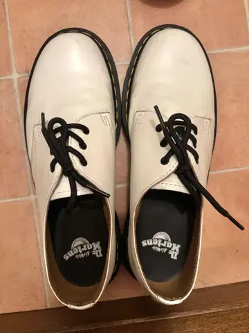 Dr. Martens 화이트 드레스 신발 US 26.5