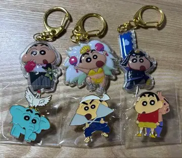 짱구는 못말려(크레용 신짱) 오마토메 3D 키링 & 핀 배지 세트