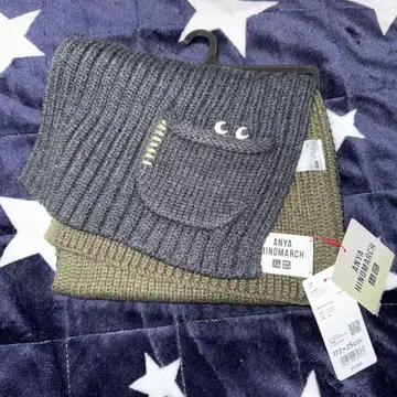 미사용 새상품! UNIQLO 안야 힌드마치 히트텍 머플러 다크 그레이