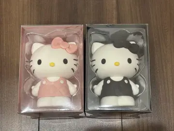 LOWRYSFARM 헬로키티 피규어