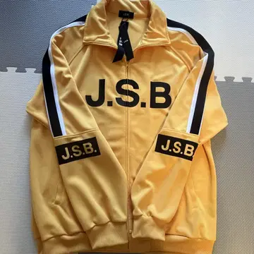 J.S.B. 옐로우 컬러 저리 상의