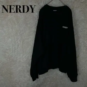 NERDY 트레이닝복